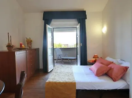 Holiday House Aurora Cortona Esterno foto