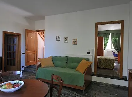 Holiday House Aurora Cortona Esterno foto
