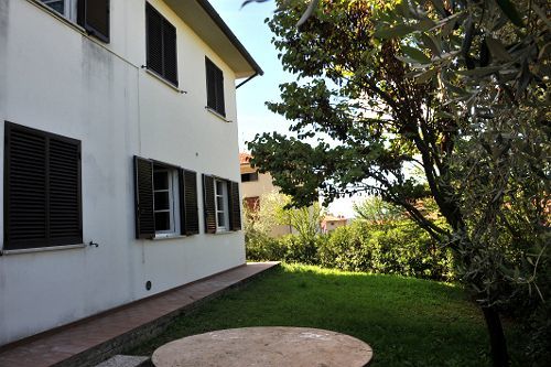 Aparthotel House Aurora *
